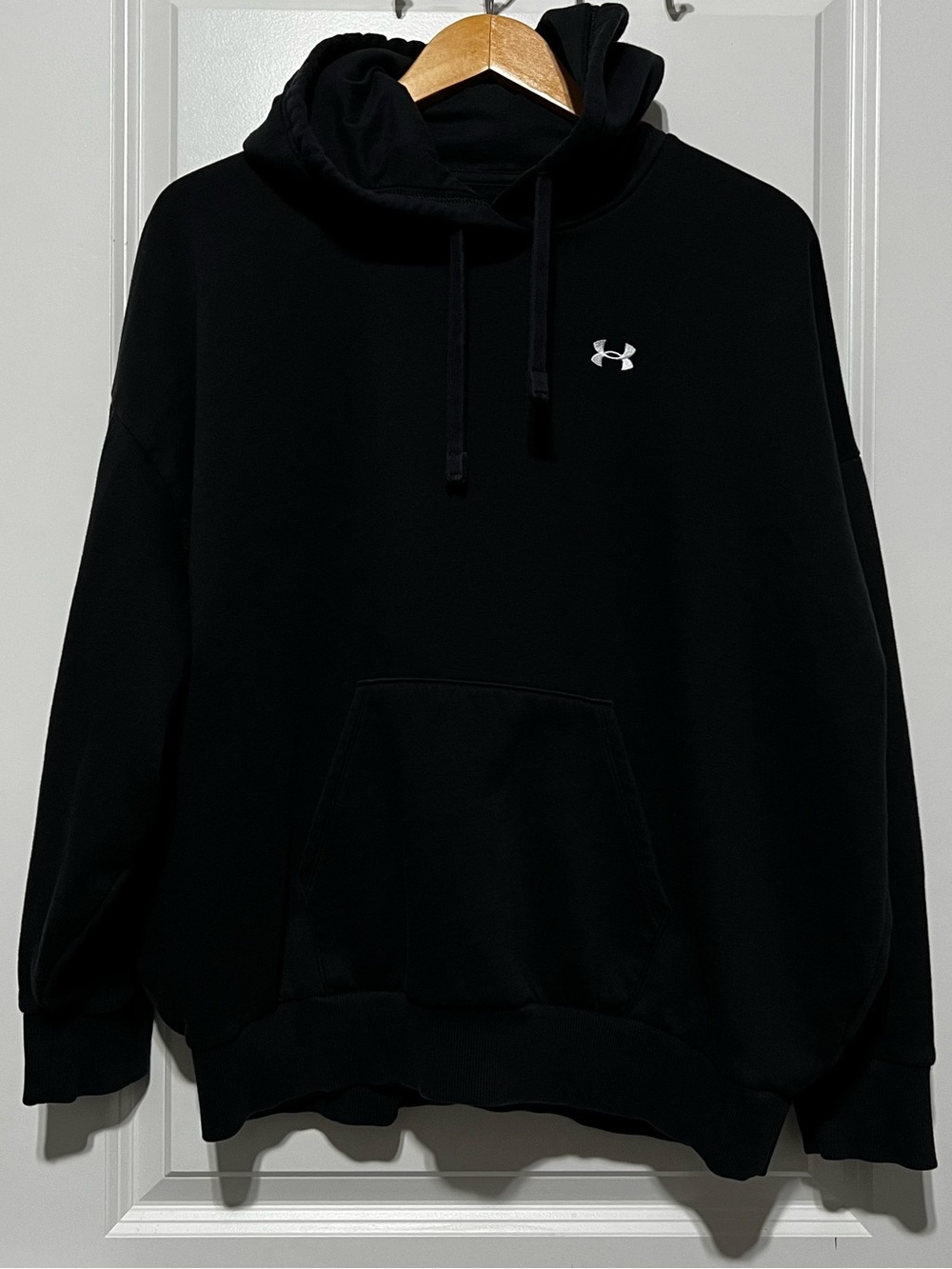 Under Armour Men’s Hoodie in Black